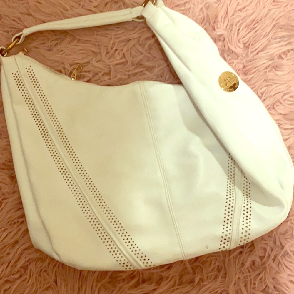 Hand bag